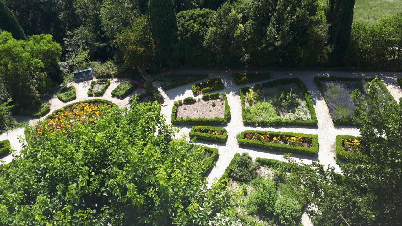 La Garde Adhemar, L'Escalier Medieval מראה חיצוני תמונה