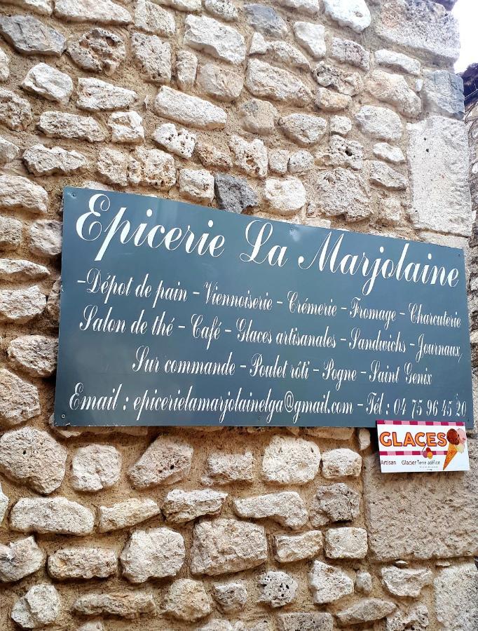 La Garde Adhemar, L'Escalier Medieval מראה חיצוני תמונה