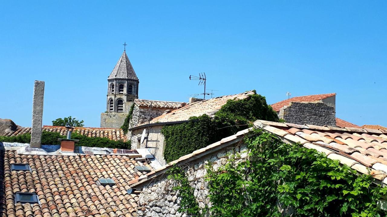 La Garde Adhemar, L'Escalier Medieval מראה חיצוני תמונה